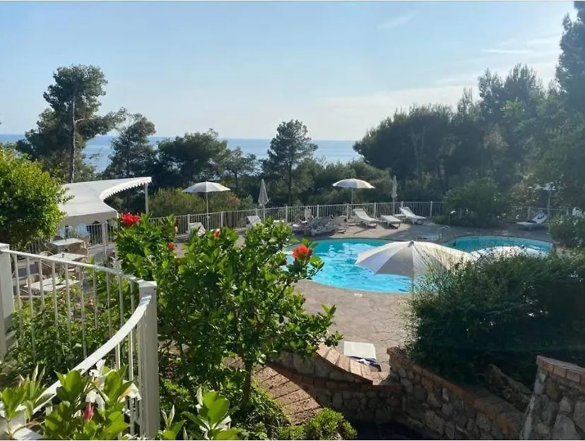 Hotel Villa Delle Meraviglie-1